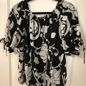 Black & white floral blouse